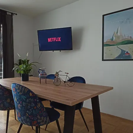 3 Nahe Science Park Und Center 公寓